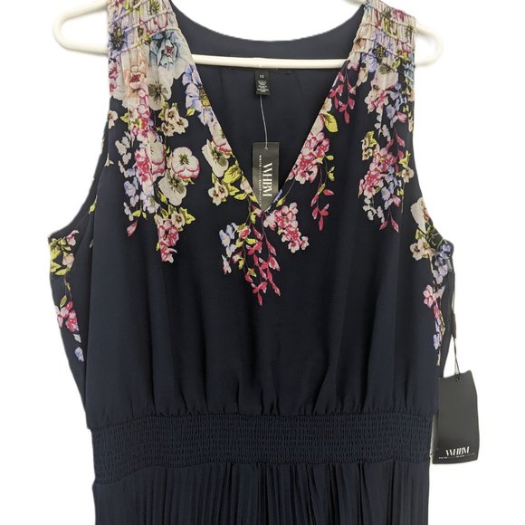 WHBM $190 Sleeveless Smocked V-Neck Pleated Midi Dress Flowy Romantic 12 - Picture 9 of 10